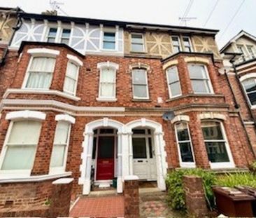2 bedroom flat to rent - Photo 6