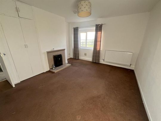 2 bedroom semi-detached bungalow to rent - Photo 1