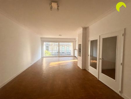 Appartement te huur in Antwerpen met 3 slaapkamers - Photo 3