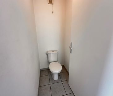 T3 avec balcon et garage - Adresse centrale et cadre ... - Photo 4