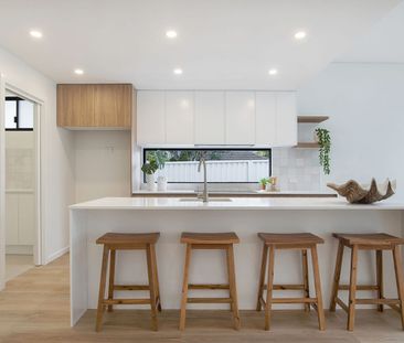 Near New Duplex - Photo 5