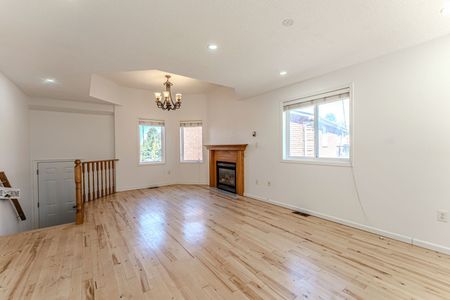 For Lease - 9 Kestrel Court Unit# Upper, Barrie, Ontario - Photo 4