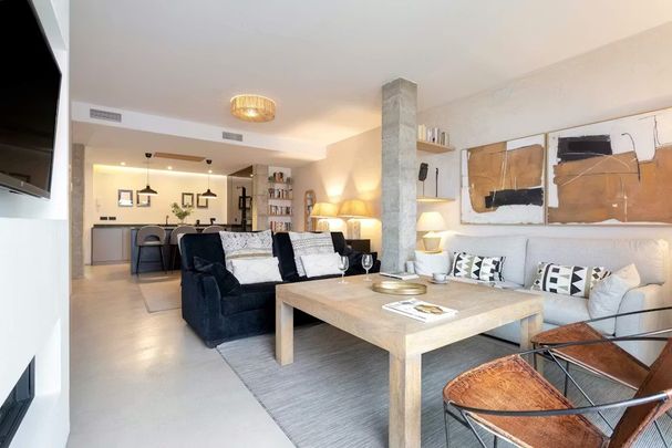 Calle Pureza, Sevilla, Andalusia 41010 - Photo 1