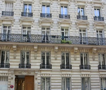 location Appartement F4 DE 116.4m² À PARIS - Photo 1