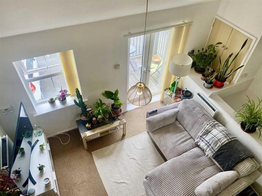 1 bedroom townhouse to rent - Photo 1