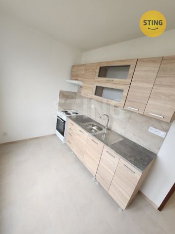 Byt 2+1 k pronájmu, Přerov / Přerov I-Město, ulice nábř. Protifašistických bojovníků - Fotografie 3