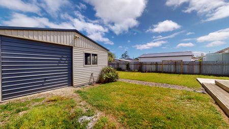 Whanganui East - 3 Bedrooms - Photo 4