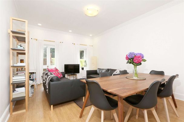 This is a large flat set over two floors and is part of a converted Victorian house. - Photo 1