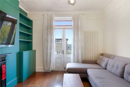 3 bedroom apartment to rent - Photo 3