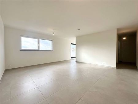 Appartement te huur - Foto 2