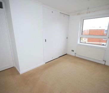 3 bedroom maisonette to rent - Photo 5