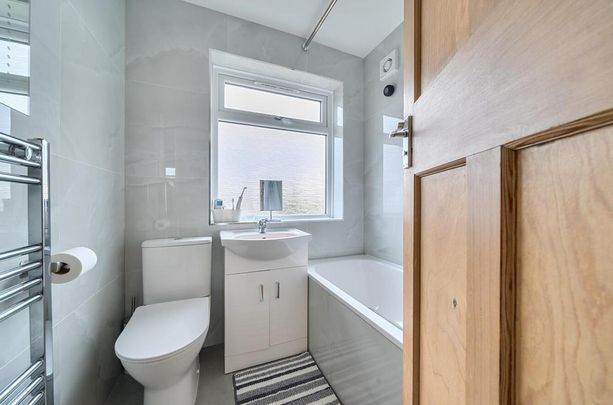 3 bedroom house to rent - Photo 1