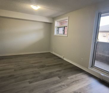 For Lease - 560 Bloor Street Unit# 304, Oshawa, Ontario - Photo 6