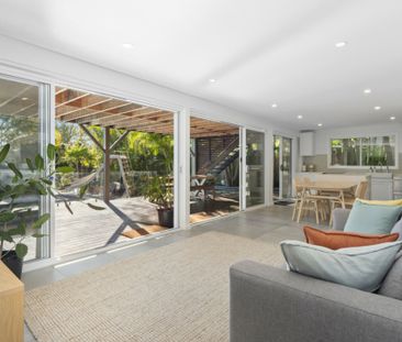 Spacious Secluded Family Home + Cottage - Photo 2