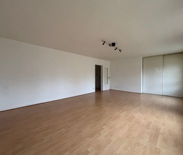 SENLIS-Avenue du Maréchal Foch: appartement de quatre pièces au 1er... - Photo 1