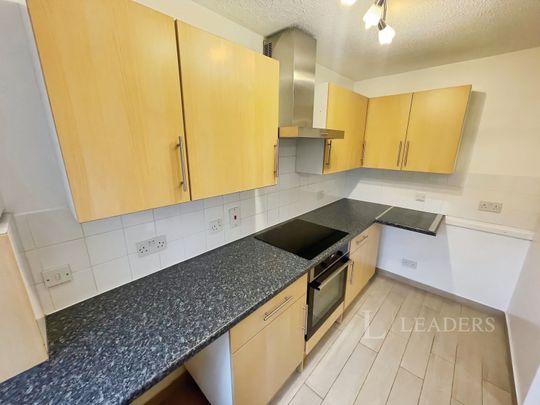 1 bedroom mid-terrace to rent Coverdale - 1 bedroom House - Private Garden - Excellent throughout - Photo 1
