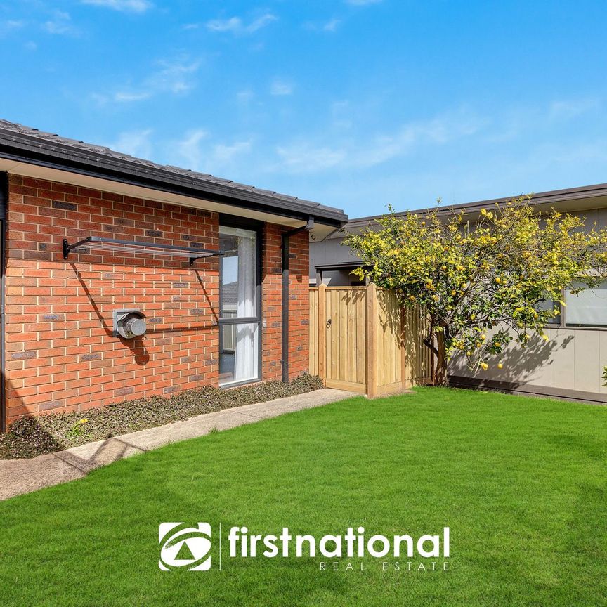 1 Preston Avenue, Endeavour Hills - Photo 1