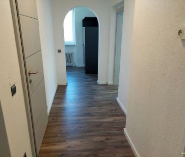 Modernisierte 70m² Wohnung mit Loggia in Greinsfurth bei Amstetten - Photo 2