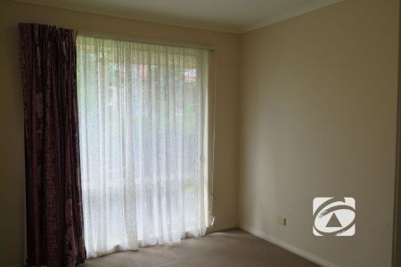 COSY THREE BEDROOM HOME! - Photo 2