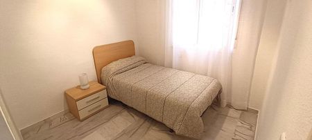 3 bedroom luxury Flat for rent in Cala del Moral, Andalusia - Photo 3