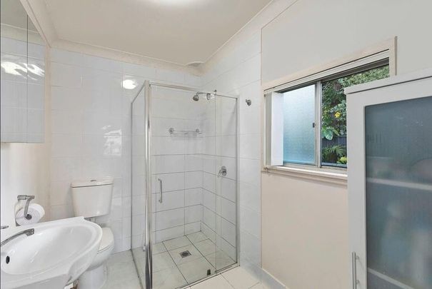 Neat Two-Bedroom Home in Peaceful Lakeside Pocket - Photo 1