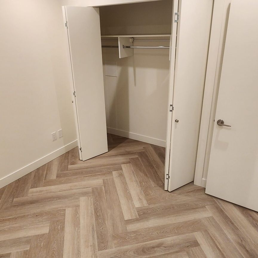 2 Bed 2 Bath unit at Movala with park and lake views - Photo 1