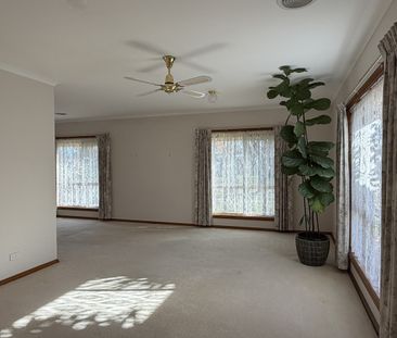 26 Romney Crescent, SHEPPARTON VIC 3630 - Photo 1