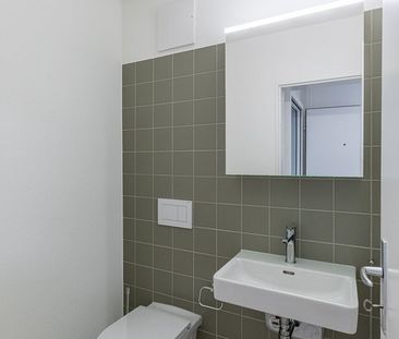 MIETEN OHNE KAUTION Neu sanierte und zentral gelegene Wohnung! - Foto 3