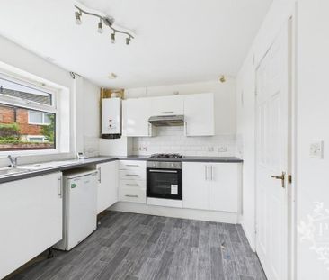 3 bedroom end of terrace house to rent - Photo 5