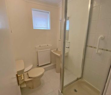 2 bedroom end of terrace house to rent - Photo 6