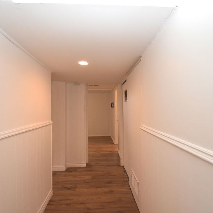 For Lease - 49 Longford Drive Unit# Bsmt, Newmarket, Ontario - Photo 1