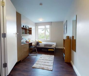 Silver En Suite - Photo 4