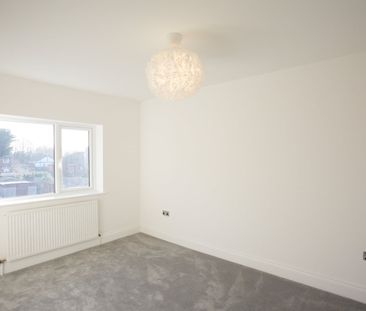 3 Bed Semi-Detached House, Hart Hill Drive, M5 - Photo 3