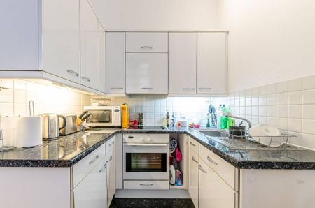1 bedroom flat to rent - Photo 5