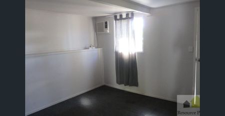 Beautiful Home - Photo 5