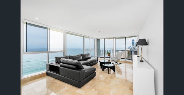 Absolute Beachfront Executive Penthouse Apartment! - Photo 1