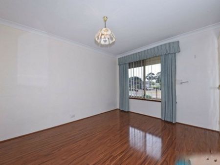 Charming Edgewater Rental at Unbeatable Price! - Photo 5