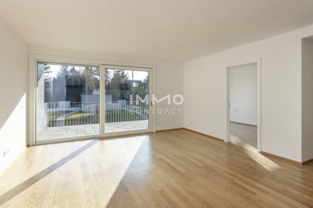 Exklusiver Erstbezug! 2 Zimmer mit südlichem Balkon und Blick ins Grüne! - Photo 2