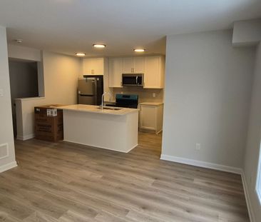 For Lease - 401 Glenroy Gilbert Drive Unit# 9, Barrhaven, Ontario - Photo 4