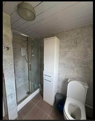 Room in a Shared House, Overstone Road, LU4 - Photo 1