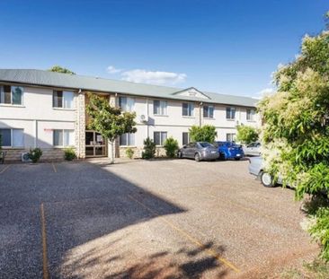 2-Bedroom Unit with Ensuites - Photo 2