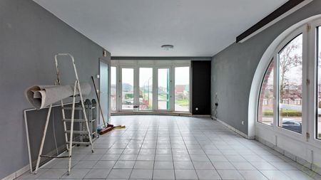 Ruime en lichtrijke duplex op een rustige locatie in Bassevelde! - Photo 2