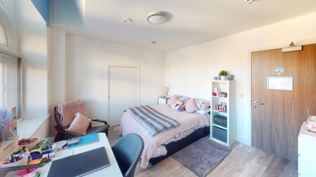 Studio to rent - Photo 2