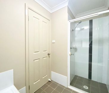 Ideal Family Home! - Photo 1