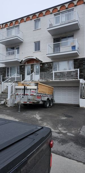 Montréal Semi Sous-sol Grand 3 1/2 - Photo 1