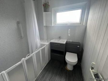 3 bedroom property to rent in Johnstone - Photo 5