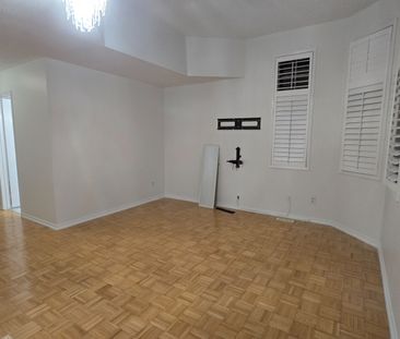 For Lease - 555 Garden Walk Unit# Upper, Mississauga, Ontario - Photo 3