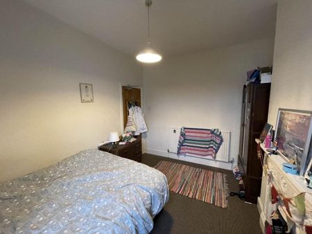 4 bedroom house to rent - Photo 3