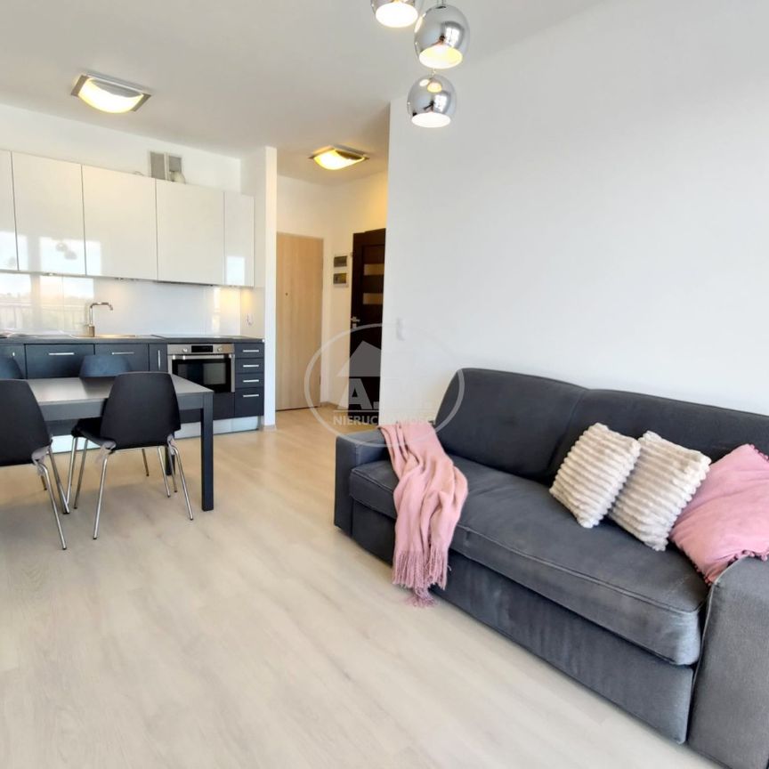 Miejsce w garażu, 2015r, Balkon - Zdjęcie 1