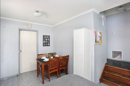 Charming 3-Bedroom Home in Epping - Photo 4
